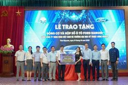 Ford Việt Nam trao tặng nhiều động cơ và hộp số thế hệ mới cho 6 trường đại học