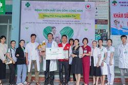 Bệnh viện Mắt Sài Gòn Sông Hàn hỗ trợ 100 suất điều trị đục thủy tinh thể cho cộng đồng
