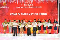 Cục Thuế Hưng Yên tuyên dương 138 người nộp thuế tiêu biểu