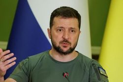 Phản công thất bại, Tổng thống Ukraine Zelensky có kế hoạch cách chức chỉ huy chiến dịch