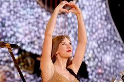 Cơn sốt Taylor Swift đổ bộ Việt Nam