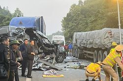 Tai nạn xe khách nghiêm trọng ở Lạng Sơn, 5 người tử vong