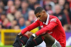 Rashford tiệc tùng xuyên đêm sau trận thua của MU