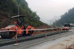 Dự án giao thông miền núi phía Bắc còn vướng mặt bằng thi công