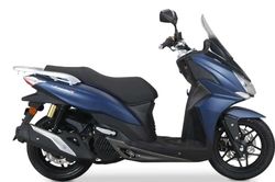 Đối thủ 'một 9 một 10' với Honda SH 125i ra mắt với giá bán cực cạnh tranh, thiết kế đẹp tuyệt mỹ