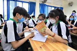 Thi tốt nghiệp THPT từ 2025: Giáo viên ủng hộ thi 4 môn, giảm áp lực cho học sinh