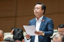 Cần có chính sách ưu đãi với xe điện
