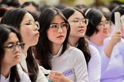 Những nghịch lý giáo dục trong nền kinh tế thị trường