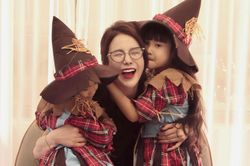 Diệp Lâm Anh đón Halloween cùng các con, tiết lộ sự trùng hợp ngỡ ngàng