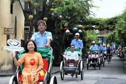 Diễu hành chào mừng Hội An gia nhập mạng lưới các thành phố sáng tạo của UNESCO năm 2023