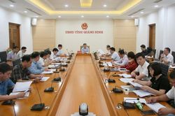 Quảng Ninh: Thu từ hoạt động xuất nhập khẩu 10 tháng vượt chỉ tiêu cả năm