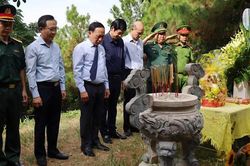 Người dân có thể viếng mộ Đại tướng Võ Nguyên Giáp vào các ngày trong tuần