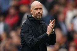 M.U lụi tàn cùng lời hứa của Erik ten Hag