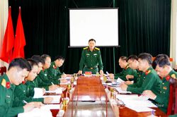 Kiểm tra, giao nhiệm vụ huấn luyện chiến sỹ mới năm 2024 tại Trung đoàn 247