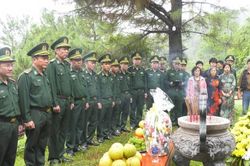 Người dân có thể đến viếng mộ Đại tướng Võ Nguyên Giáp các ngày trong tuần