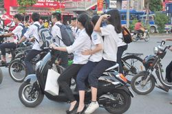 Rõ trách nhiệm người đứng đầu khi để học sinh vi phạm trật tự, an toàn giao thông