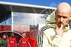 Erik ten Hag gặp riêng từng cầu thủ MU nhờ 'cứu' ghế ở Old Trafford