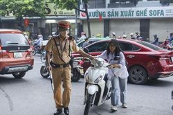 Hà Nội: Xử lý hơn 2.300 trường hợp học sinh, sinh viên vi phạm trật tự an toàn giao thông
