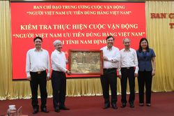 Xóa bỏ định kiến, so sánh giữa hàng nội và hàng ngoại