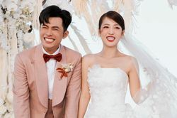 Loạt ảnh nét căng của Puka và Gin Tuấn Kiệt tại tiệc cưới ở bãi biển