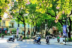 Hà Nội nắng oi đến hết ngày 5-11
