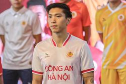 Văn Hậu bỏ lỡ một loạt trận đấu của ĐT Việt Nam, HLV Troussier đối mặt 'bài toán khó'