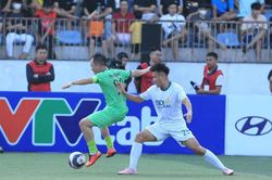 Vòng 1 VSC-S3: Đại Từ và BIDV Quang Trung bất phân thắng bại, đội bóng fan MU hòa hú vía