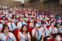 Phấn đấu đi đầu trong phong trào sinh viên cả nước