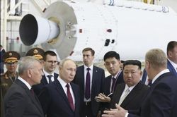 Seoul nói Bình Nhưỡng cung cấp vũ khí cho xung đột Nga-Ukraine, Triều Tiên nỗ lực 'bắt tay' với hai nước