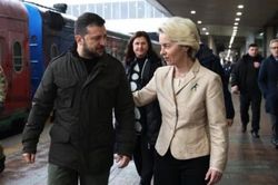 Tình hình Ukraine: Kiev đạt những 'tiến bộ tuyệt vời' để gia nhập EU, sẵn sàng cho mùa Đông bất ổn thứ hai