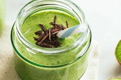 Công thức sinh tố màu xanh giàu sắt giúp giảm cân và tăng khả năng miễn dịch