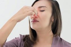 Giảm khô mũi bằng các biện pháp tại nhà