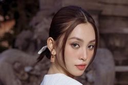 Gặp sự cố trang phục tương tự Đỗ Thị Hà trên sàn runway, Hoa hậu Tiểu Vy xử lý ra sao?