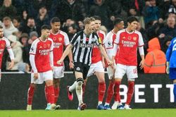 Arsenal thua Newcastle, Arteta đừng đổ hết lỗi cho VAR