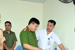 Hải Phòng: Tạm giữ đối tượng đâm xe làm cảnh sát giao thông bị thương