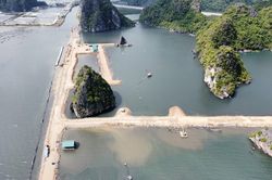 Tỉnh Quảng Ninh nói gì về dự án thi công có nguy cơ ảnh hưởng môi trường vịnh Hạ Long?