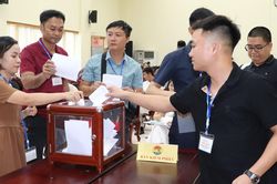 Hà Nội đấu giá quyền khai thác 3 mỏ cát nhằm tăng nguồn thu ngân sách