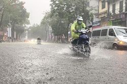 Từ chiều tối 7/11, nhiều khu vực ở Trung Bộ mưa lớn