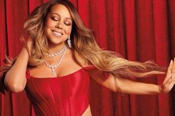 Mariah Carey bất ngờ diễn cho Victoria's Secret Giáng sinh