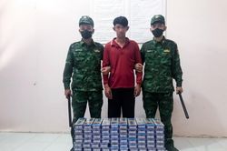 Bản tin Chống buôn lậu 7/11: Bị phạt 80 triệu đồng vì bán trang sức CHANEL nhái; Bắt 1.000 bao thuốc lá