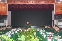 Trung tướng Lê Quang Minh kiểm tra hoạt động công tác Đảng, công tác chính trị của Bộ chỉ huy Bộ đội Biên phòng tỉnh Nghệ An