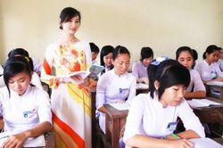 Chuyển sang hạng chức danh nghề nghiệp nào để phù hợp với bằng cấp?