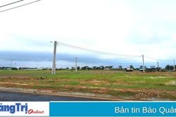 Đông Hà: 10 tháng chỉ đấu giá thành 8 lô đất