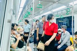 Phát triển giao thông công cộng - cơ hội để Hà Nội vươn tầm
