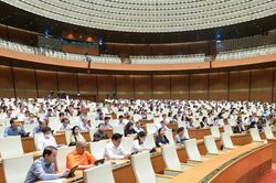 Quốc hội thông qua Nghị quyết Kế hoạch phát triển kinh tế-xã hội 2024