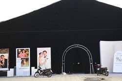 Rạp cưới nhà Đoàn Văn Hậu dùng 200 đèn chiếu sáng, hệ thống âm thanh thuê từ Hà Nội về quê