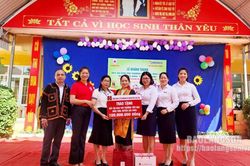 Khánh thành bếp ăn bán trú tại Trường Tiểu học Mẫu Sơn, huyện Lộc Bình