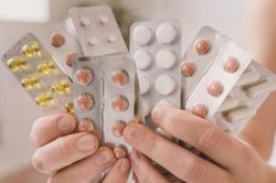 Thuốc cảm nào an toàn cho người tăng huyết áp?