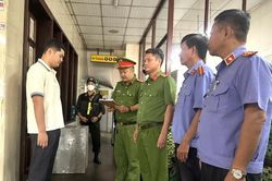 Bắt tạm giam Phó Giám đốc Công ty Thành Bưởi
