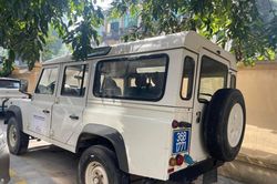Xe Land Rover 2008 ở Thanh Hóa đấu giá được trả tới 3 tỷ đồng